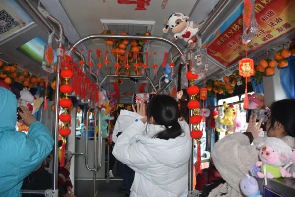 bus5.jpg bus5.jpg